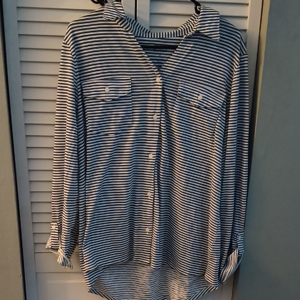 Striped Women's Top - Black and White